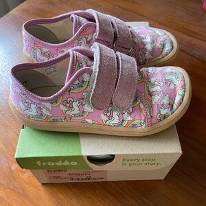 Worn once! Froddo Barefoot Unicorn Sneakers 🦄